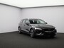 Volvo V60 T6 350PK Recharge AWD Core Bright /  Adaptive Cruise / BLIS / Verwarmbare Voorstoelen + Stuurwiel / 19" Wielen / Keyless /