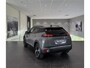 Peugeot e-2008 EV Allure Avantage 54 kWh Climate Control | Full Map Navigatie | Apple Carplay/Android Auto | Keyless Entry | Parkeersensoren | Bekleding Half Leder | Direct uit Voorraad Leverbaar!