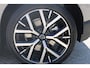 Volvo EX30 272PK Automaat Single Motor Ext. Range Plus Europa Elektrisch verstelbare voorstoelen / Verwarmbare voorstoelen en verwarmbaar stuurwiel / 20" lichtmetalen velgen