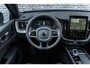 Volvo XC60 2.0 T6 Plug-in Hybrid AWD Plus Black Edition | PHEV | Panoramadak | 360 Graden Camera | Head-up Display | Luchtvering | Harman Kardon Audio | Keyless Entry | Elektrische Achterklep | Elektrisch Verstelbare Voorstoelen | Apple Carplay | Android Auto