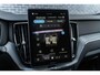 Volvo XC60 2.0 T6 Plug-in Hybrid AWD Plus Black Edition | PHEV | Panoramadak | 360 Graden Camera | Head-up Display | Luchtvering | Harman Kardon Audio | Keyless Entry | Elektrische Achterklep | Elektrisch Verstelbare Voorstoelen | Apple Carplay | Android Auto
