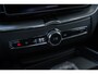 Volvo XC60 2.0 T6 Plug-in Hybrid AWD Plus Black Edition | PHEV | Panoramadak | 360 Graden Camera | Head-up Display | Luchtvering | Harman Kardon Audio | Keyless Entry | Elektrische Achterklep | Elektrisch Verstelbare Voorstoelen | Apple Carplay | Android Auto