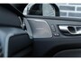 Volvo XC60 2.0 T6 Plug-in Hybrid AWD Plus Black Edition | PHEV | Panoramadak | 360 Graden Camera | Head-up Display | Luchtvering | Harman Kardon Audio | Keyless Entry | Elektrische Achterklep | Elektrisch Verstelbare Voorstoelen | Apple Carplay | Android Auto