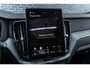 Volvo XC60 2.0 T6 Plug-in Hybrid AWD Plus Black Edition | PHEV | Panoramadak | 360 Graden Camera | Head-up Display | Luchtvering | Harman Kardon Audio | Keyless Entry | Elektrische Achterklep | Elektrisch Verstelbare Voorstoelen | Apple Carplay | Android Auto