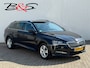 Skoda Superb Combi 1.5 TSI ACT Automaat Pdc V+A Navigatie Clima Carplay Digital dash Trekhaak Cruise