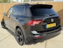 Volkswagen Tiguan 1.5 TSI ACT Highline R R-line Automaat | LED verlichting | Black Style | Trekhaak uitklapbaar | Keyless entry/start | Navigatiesysteem | Apple CarPlay/Android Auto | DAB ontvangst | Parkeersensoren voor en achter
