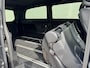 Mercedes-Benz V-klasse 300d L3 Avantgarde AMG 360 Camera Burmester Groot scherm Adaptieve cruise