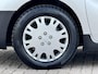 Peugeot Partner Tepee 1.6 XT Rolstoelauto lift Airco Schuifdeur links / rechts 5 persoons Dakrails