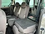 Peugeot Partner Tepee 1.6 XT Rolstoelauto+lift Airco Schuifdeur links / rechts 5 persoons Dakrails