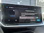 Peugeot 208 1.2 Hybrid 110 e-DCS6 Allure | Climate Control | Navigatie | Full LED | DAB | Parkeercamera/-sensoren | Apple Carplay/Android Auto | Dode hoekdetectie | Lichtmetalen velgen |