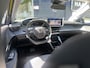 Peugeot 208 1.2 Hybrid 110 e-DCS6 Allure | Climate Control | Navigatie | Full LED | DAB | Parkeercamera/-sensoren | Apple Carplay/Android Auto | Dode hoekdetectie | Lichtmetalen velgen |