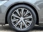 Volvo V90 2.0 T6 PHEV AWD SOH85% Automaat Adaptive cruise Climate Stuur-stoelverwarming Leer Apple / Android Dodehoekdetectie