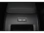 Volvo XC60 T8 Recharge AWD Ultra Dark - Panorama/schuifdak - IntelliSafe Assist & Surround - 360º Camera - Harman/Kardon audio - Adaptieve LED koplampen - Verwarmde voorstoelen, stuur & achterbank - Parkeersensoren voor & achter - Elektr. bedienb. voorstoelen met geheugen - Head up display - Draadloze tel. lader - Extra getint glas - 20' LMV