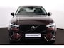 Volvo XC60 T8 Recharge AWD Ultra Dark - Panorama/schuifdak - IntelliSafe Assist & Surround - 360º Camera - Harman/Kardon audio - Adaptieve LED koplampen - Verwarmde voorstoelen, stuur & achterbank - Parkeersensoren voor & achter - Elektr. bedienb. voorstoelen met geheugen - Head up display - Draadloze tel. lader - Extra getint glas - 20' LMV