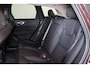 Volvo XC60 T8 Recharge AWD Ultra Dark - Panorama/schuifdak - IntelliSafe Assist & Surround - 360º Camera - Harman/Kardon audio - Adaptieve LED koplampen - Verwarmde voorstoelen, stuur & achterbank - Parkeersensoren voor & achter - Elektr. bedienb. voorstoelen met geheugen - Head up display - Draadloze tel. lader - Extra getint glas - 20' LMV