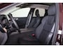 Volvo XC60 T8 Recharge AWD Ultra Dark - Panorama/schuifdak - IntelliSafe Assist & Surround - 360º Camera - Harman/Kardon audio - Adaptieve LED koplampen - Verwarmde voorstoelen, stuur & achterbank - Parkeersensoren voor & achter - Elektr. bedienb. voorstoelen met geheugen - Head up display - Draadloze tel. lader - Extra getint glas - 20' LMV