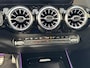 Mercedes-Benz GLA 200 AMG Sfeerverlichting Trekhaak Cruise Climate Navigatie Bluetooth Stoelverwarming