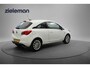 Opel Corsa 1.0 Turbo 120 Jaar Edition - Carplay, Camera, Cruise, PDC, Stoelverw.