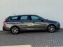 Peugeot 308 SW 1.2 PureTech Allure Leder/alcantara Led koplampen Camera Cruise Navigatie