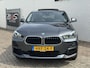 BMW X2 SDrive18i High Executive LED 19" M-sport velgen Panorama Sfeer verlichting Leder Cruise Clima