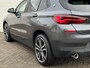 BMW X2 SDrive18i High Executive LED 19" M-sport velgen Panorama Sfeer verlichting Leder Cruise Clima