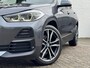 BMW X2 SDrive18i High Executive LED 19" M-sport velgen Panorama Sfeer verlichting Leder Cruise Clima