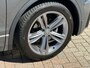 Volkswagen Tiguan 1.5 TSI ACT Highline R-Line Automaat Pdc V+A Dab+ Carplay Adapt Cruise Navigatie Led