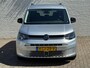 Volkswagen Caddy Maxi 1.5 TSI 7p Automaat Cruise Clima Camera + PDC V+A Trekhaak Carplay Dab+