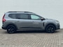 Dacia Jogger 1.6 Hybrid 140 Extreme 7p. Cruise Camera Naci Carplay Stoelverwarming Lane assist Clima Keyless
