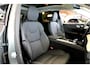 Volvo XC60 2.0 T6 AWD Long Range 293kW/399pk Aut8 Plus Dark LUCHTVERING + EL.TREKHAAK + PANORAMADAK + HARMAN/KARDON + GOOGLE DASHBOARD + BLIS + PILOT ASSIST + ADAPT.CRUISE + 360 CAMERA + LANE ASSIST + STUUR-&STOELVERWARMING V&A + HEAD-UP + 20" LM-VELGEN!!