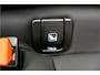 Volvo XC60 2.0 T6 AWD Long Range 293kW/399pk Aut8 Plus Dark LUCHTVERING + EL.TREKHAAK + PANORAMADAK + HARMAN/KARDON + GOOGLE DASHBOARD + BLIS + PILOT ASSIST + ADAPT.CRUISE + 360 CAMERA + LANE ASSIST + STUUR-&STOELVERWARMING V&A + HEAD-UP + 20" LM-VELGEN!!
