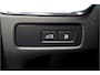 Volvo XC60 2.0 T6 AWD Long Range 293kW/399pk Aut8 Plus Dark LUCHTVERING + EL.TREKHAAK + PANORAMADAK + HARMAN/KARDON + GOOGLE DASHBOARD + BLIS + PILOT ASSIST + ADAPT.CRUISE + 360 CAMERA + LANE ASSIST + STUUR-&STOELVERWARMING V&A + HEAD-UP + 20" LM-VELGEN!!