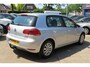 Volkswagen Golf 1.2 TSI Comfortline BlueMotion , AUTOMAAT , Cr Contr , PDC . Navi