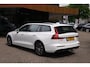 Volvo V60 2.0 B3 Momentum|Rijklaar!|PilotAssist|ACC|Camera|Stuur+Stoelverwarming|BLIS|Trekkhaak|Carplay