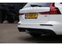 Volvo V60 2.0 B3 Momentum|Rijklaar!|PilotAssist|ACC|Camera|Stuur+Stoelverwarming|BLIS|Trekkhaak|Carplay
