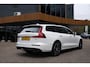 Volvo V60 2.0 B3 Momentum|Rijklaar!|PilotAssist|ACC|Camera|Stuur+Stoelverwarming|BLIS|Trekkhaak|Carplay