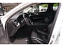 Volvo V60 2.0 B3 Momentum|Rijklaar!|PilotAssist|ACC|Camera|Stuur+Stoelverwarming|BLIS|Trekkhaak|Carplay