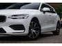 Volvo V60 2.0 B3 Momentum|Rijklaar!|PilotAssist|ACC|Camera|Stuur+Stoelverwarming|BLIS|Trekkhaak|Carplay