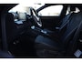 Volkswagen T-Roc 1.5 eTsi R-Line Edition 150pk Navigatie/Stoelverwarming/Camera