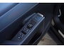 Volkswagen T-Roc 1.5 eTsi R-Line Edition 150pk Navigatie/Stoelverwarming/Camera