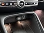 Volvo XC40 T5 R-design | Camera | Trekhaak | Pilot Assist | BLIS | Memory