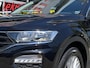 Volkswagen T-Roc 1.0 TSI Style - Navigatie I Airco I Veiligheid pakket I LED I PDC I Sport velgen I Dealer onderhouden