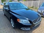 Volvo V70 2.5T R-Design LEER / NAVI / YOUNGTIMER