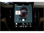 Volvo XC60 2.0 T8 AWD 335kW/456pk Aut8 Plug-in hybrid Plus Dark HARMAN/KARDON + PANORAMADAK + 360 CAMERA + HEAD-UP + BLIS + LANE ASSIST + STOEL-&STUURVERWARMING + ADAPT.CRUISE + PILOT ASSIST + MATRIX LED + KEYLESS ENTRY&GO + PARKSENSOREN V&A + 20" LM-VELGEN!!