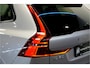 Volvo XC60 2.0 T8 AWD 335kW/456pk Aut8 Plug-in hybrid Plus Dark HARMAN/KARDON + PANORAMADAK + 360 CAMERA + HEAD-UP + BLIS + LANE ASSIST + STOEL-&STUURVERWARMING + ADAPT.CRUISE + PILOT ASSIST + MATRIX LED + KEYLESS ENTRY&GO + PARKSENSOREN V&A + 20" LM-VELGEN!!