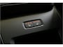 Volvo XC60 2.0 T8 AWD 335kW/456pk Aut8 Plug-in hybrid Plus Dark HARMAN/KARDON + PANORAMADAK + 360 CAMERA + HEAD-UP + BLIS + LANE ASSIST + STOEL-&STUURVERWARMING + ADAPT.CRUISE + PILOT ASSIST + MATRIX LED + KEYLESS ENTRY&GO + PARKSENSOREN V&A + 20" LM-VELGEN!!