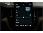 Volvo XC60 2.0 T8 AWD 335kW/456pk Aut8 Plug-in hybrid Plus Dark HARMAN/KARDON + PANORAMADAK + 360 CAMERA + HEAD-UP + BLIS + LANE ASSIST + STOEL-&STUURVERWARMING + ADAPT.CRUISE + PILOT ASSIST + MATRIX LED + KEYLESS ENTRY&GO + PARKSENSOREN V&A + 20" LM-VELGEN!!