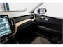 Volvo XC60 2.0 T8 AWD 335kW/456pk Aut8 Plug-in hybrid Plus Dark HARMAN/KARDON + PANORAMADAK + 360 CAMERA + HEAD-UP + BLIS + LANE ASSIST + STOEL-&STUURVERWARMING + ADAPT.CRUISE + PILOT ASSIST + MATRIX LED + KEYLESS ENTRY&GO + PARKSENSOREN V&A + 20" LM-VELGEN!!