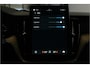 Volvo XC60 2.0 T8 AWD 335kW/456pk Aut8 Plug-in hybrid Plus Dark HARMAN/KARDON + PANORAMADAK + 360 CAMERA + HEAD-UP + BLIS + LANE ASSIST + STOEL-&STUURVERWARMING + ADAPT.CRUISE + PILOT ASSIST + MATRIX LED + KEYLESS ENTRY&GO + PARKSENSOREN V&A + 20" LM-VELGEN!!