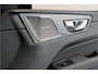 Volvo XC60 2.0 T8 AWD 335kW/456pk Aut8 Plug-in hybrid Plus Dark HARMAN/KARDON + PANORAMADAK + 360 CAMERA + HEAD-UP + BLIS + LANE ASSIST + STOEL-&STUURVERWARMING + ADAPT.CRUISE + PILOT ASSIST + MATRIX LED + KEYLESS ENTRY&GO + PARKSENSOREN V&A + 20" LM-VELGEN!!